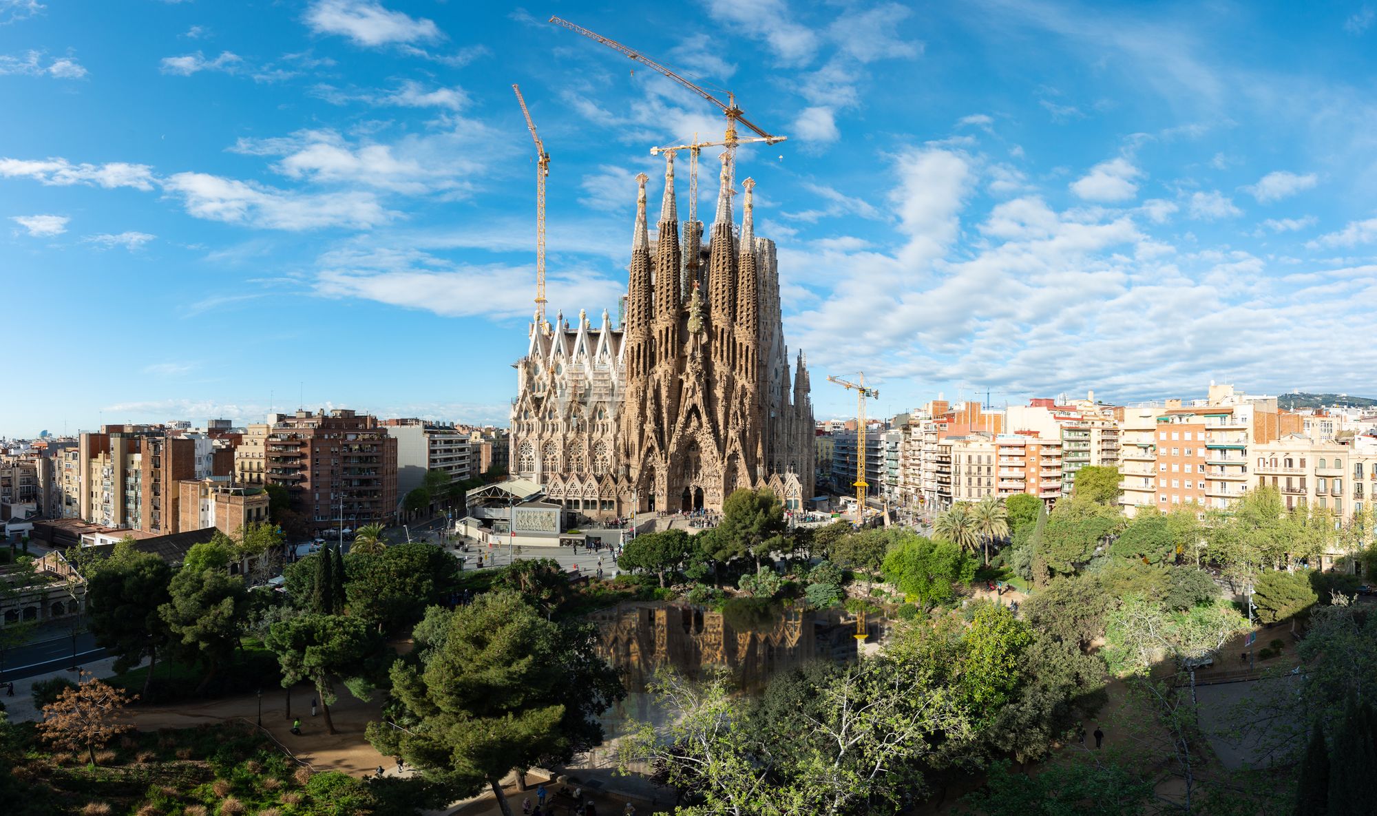 10 Cosas Espectaculares Que Hacer En Barcelona