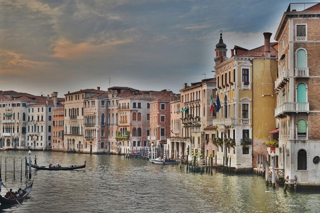 Alt Venecia-Italia-gondolas-fin-de-semana-en-Europa, title Venecia-Italia-gondolas-fin-de-semana-en-Europa