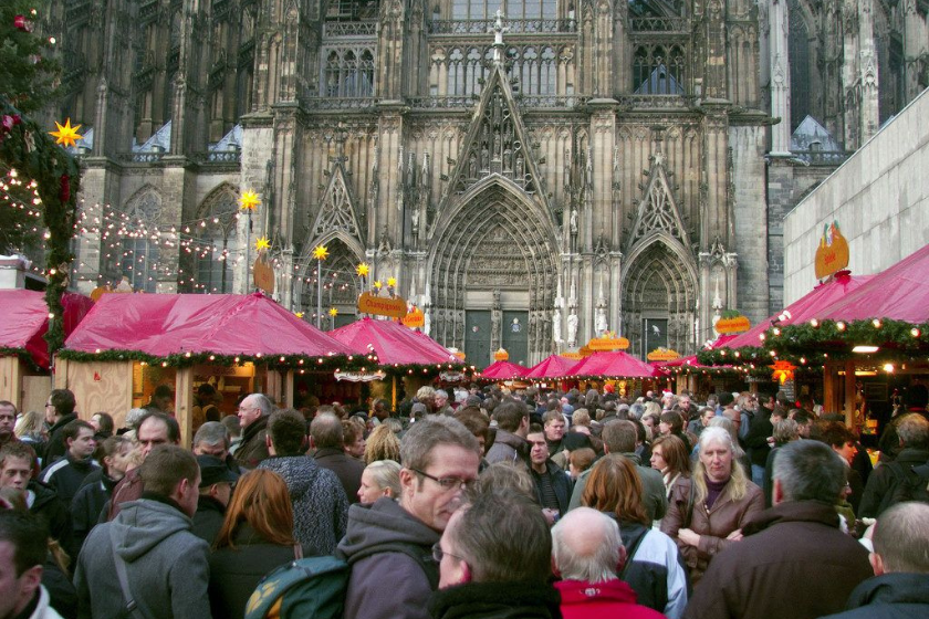 Alt mercados-navideños-en-europa_Colonia, title mercados-de-navidad-en-europa_Colonia