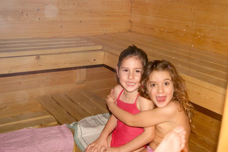 alt sauna-finlandia-fin-de-an-o-hermanas, title sauna-finlandia-fin-de-an-o-hermanas