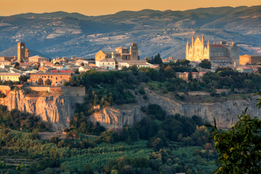 ciudades más bonitas de Italia Orvieto